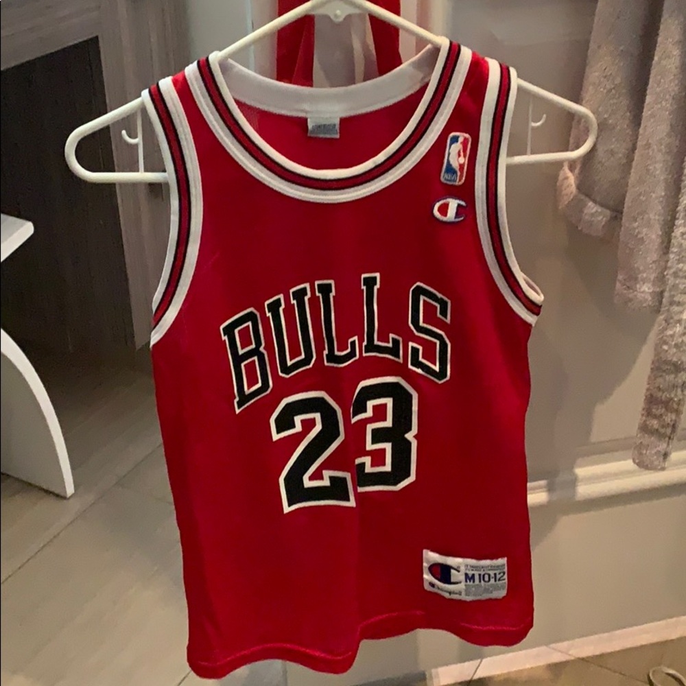 BULLS JORDAN JERSEY🍎